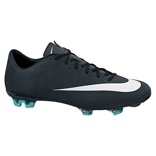 black nike soccer boots